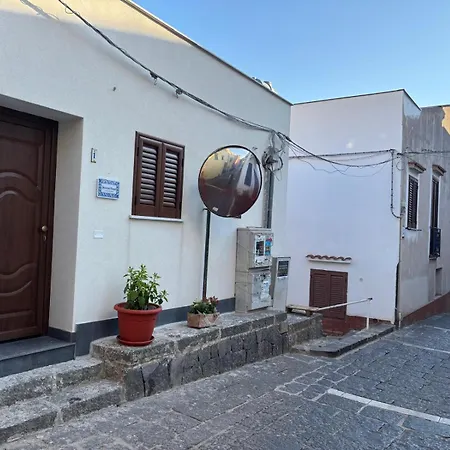 Jasmine House Ustica Heart Apartamento
