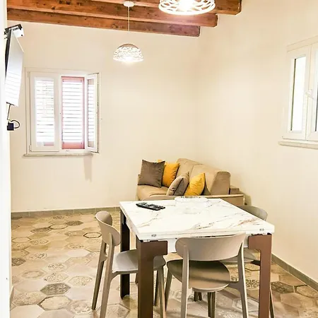 Apartamento Jasmine House Ustica Heart