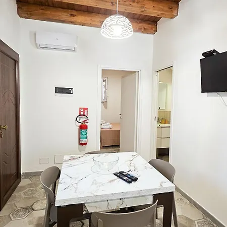Apartment Jasmine House Ustica Heart Isola di Ustica