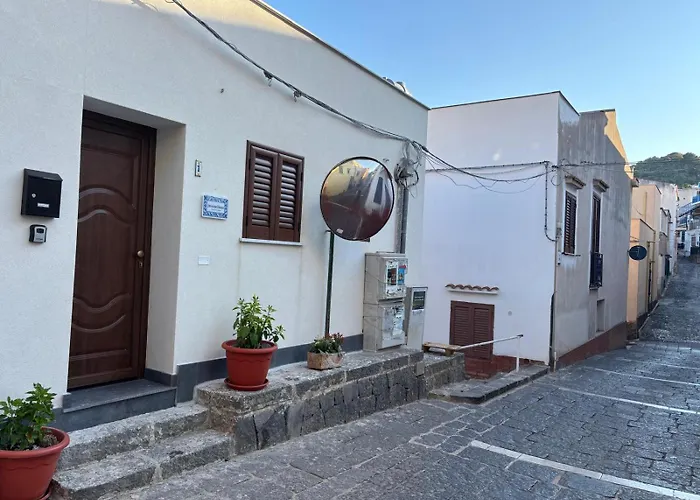Jasmine House Ustica Heart Apartamento